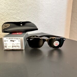 BRAND NEW! Ray-ban New Wayfarer Tortoise sunglasses. Polarized G15 tint.